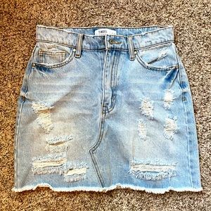 Tinsel Distressed Jean Skirt, Size 25, NWOT